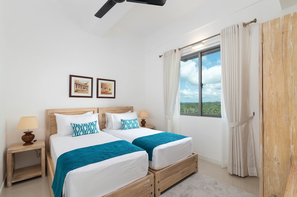 oceanfront condominiums galle