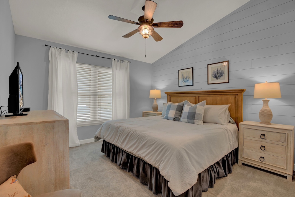 fishermans friend coastal condo views await