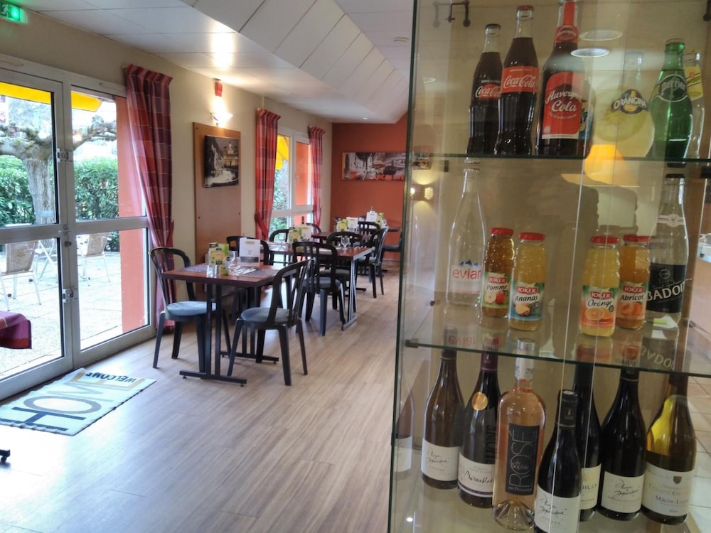 initial by balladins lyon villefranche sur saone