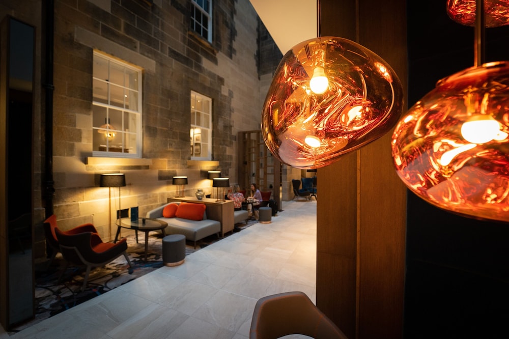 clayton hotel glasgow