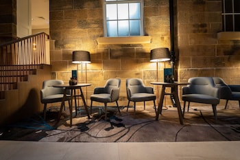 clayton hotel glasgow