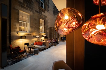 clayton hotel glasgow