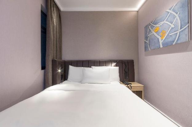 hanting shanghai lujiazui oriental pearl