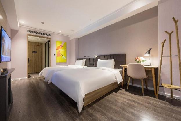 hanting shanghai lujiazui oriental pearl