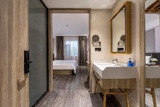 hanting shanghai lujiazui oriental pearl