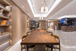 hanting shanghai lujiazui oriental pearl