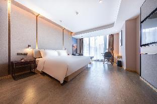 atour hotel hing tech zone wuyue square kunming