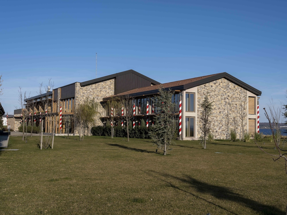 inemare hotel
