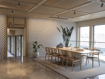 inemare hotel