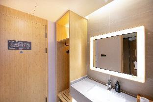 ji hotel jianning road nanjing central gate