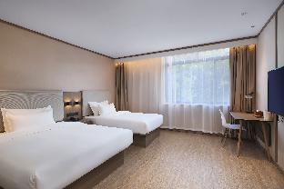 hanting hotel nanjing shangyuanmen metro station