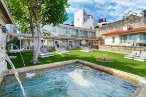 oca vitoria village
