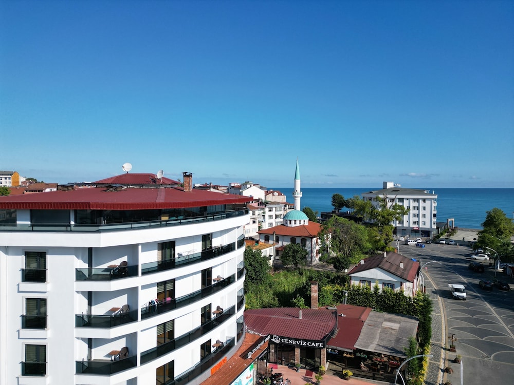 ceneviz suit apart otel