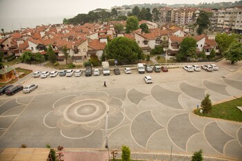 ceneviz suit apart otel