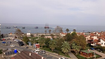 ceneviz suit apart otel