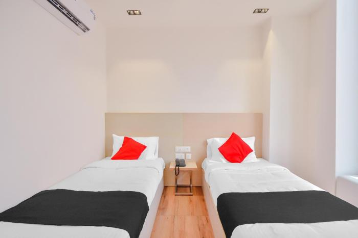 capital o 81526 the paradise international