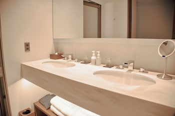 marufukuro