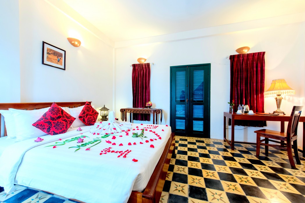 residence wat damnak