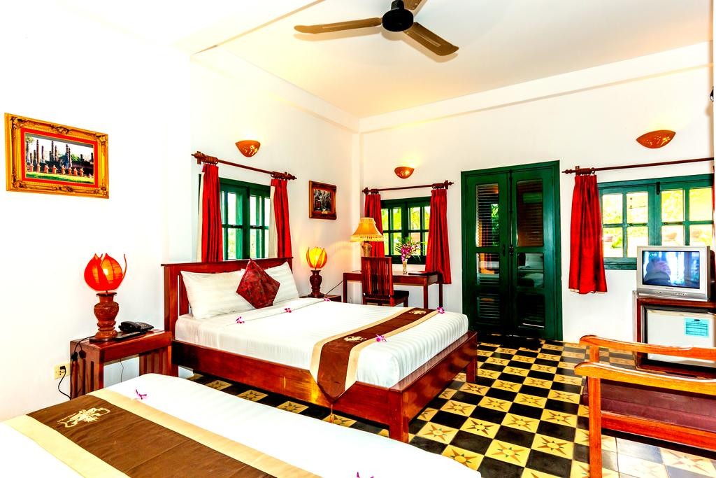 residence wat damnak