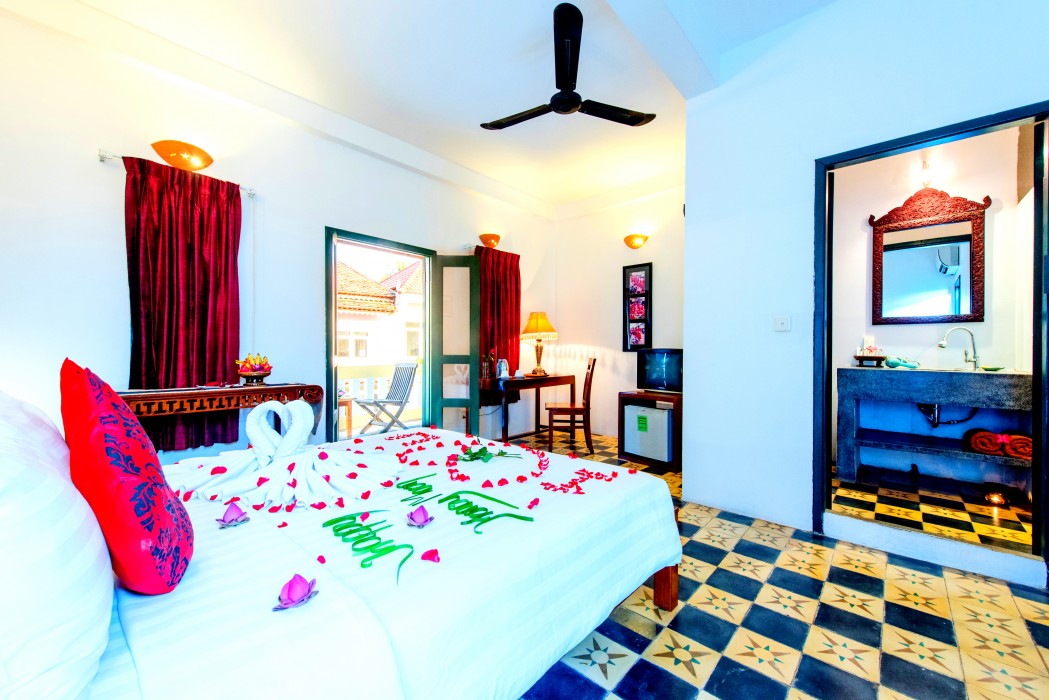 residence wat damnak