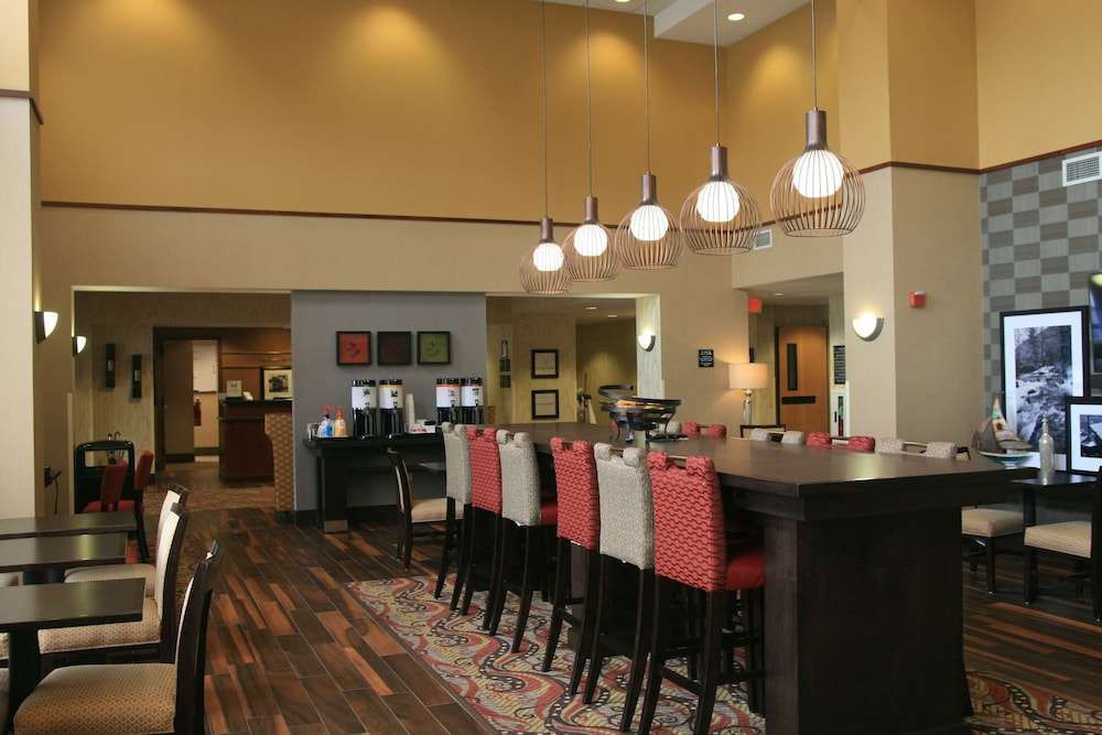 hampton inn and suites lino lakes