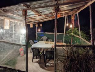 Hope House,,2 star