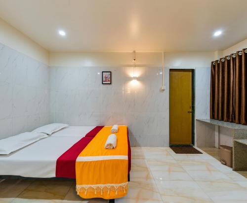 Hotel Prakash Regency,,3 star