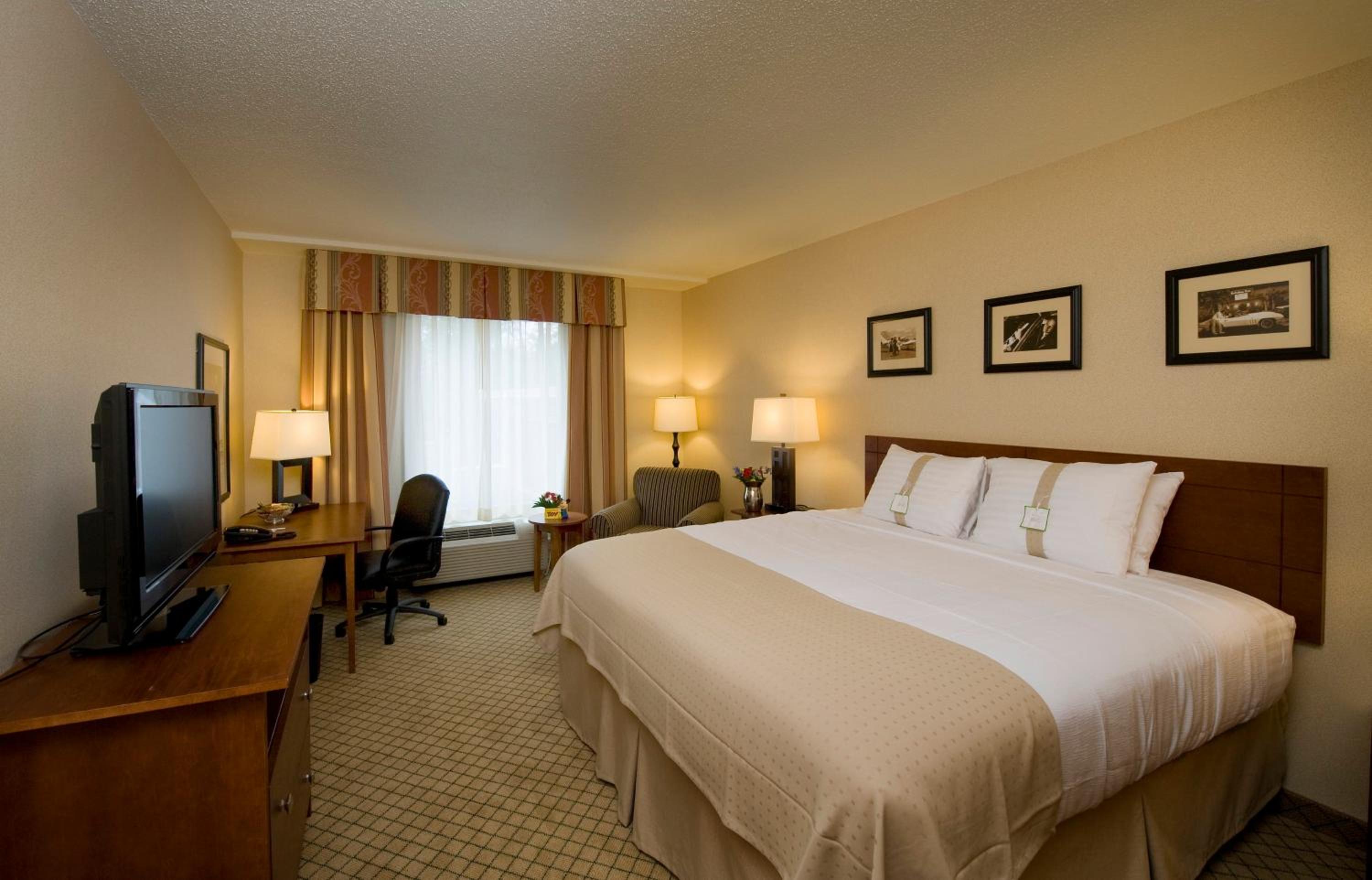holiday inn purdue fort wayne by ihg