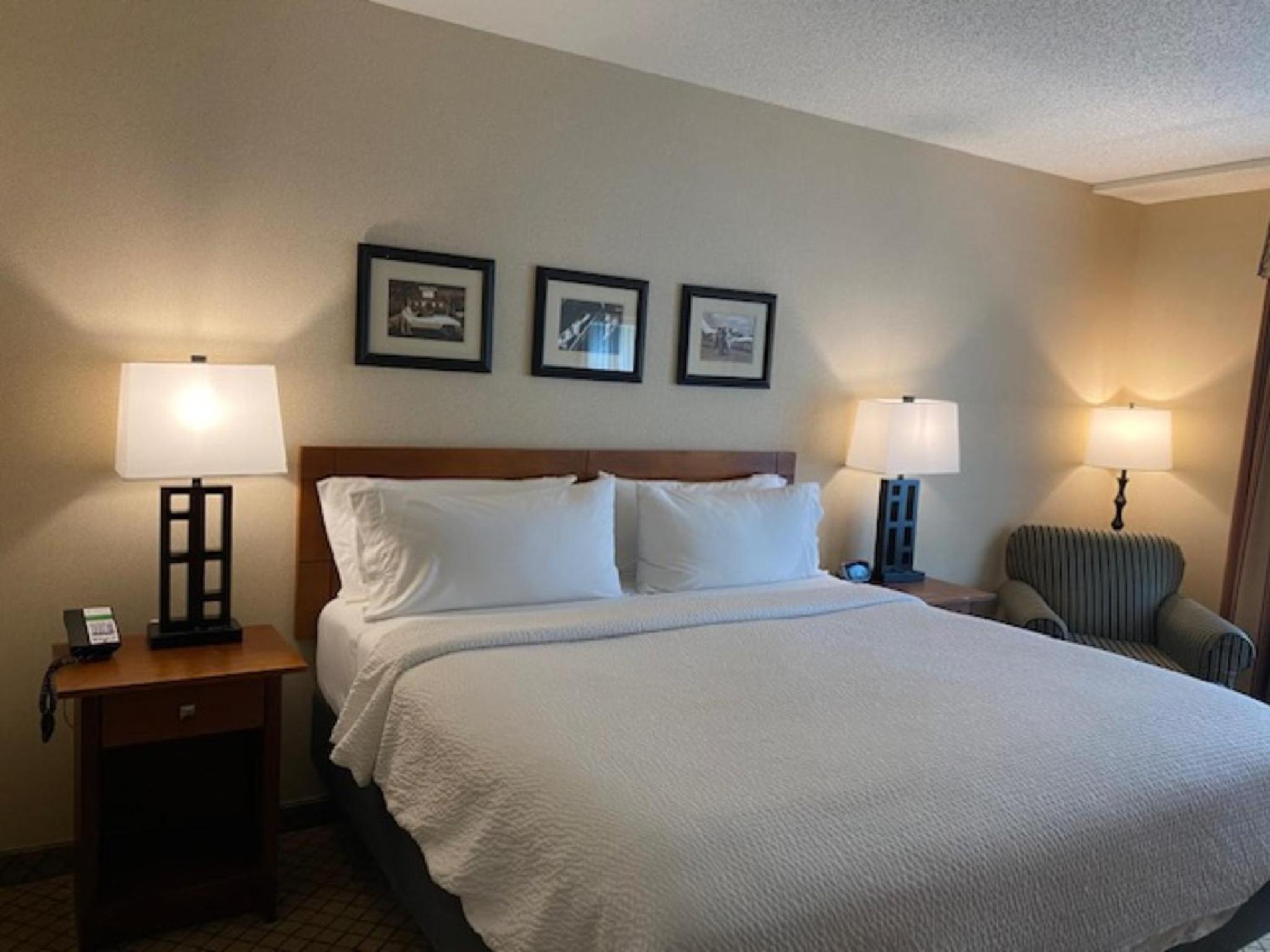 holiday inn purdue fort wayne by ihg