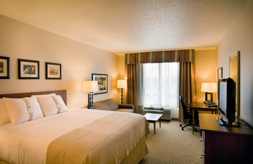 holiday inn purdue fort wayne by ihg