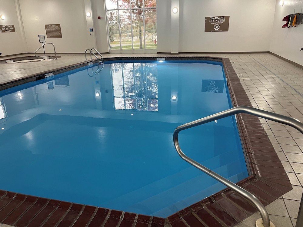 holiday inn purdue fort wayne by ihg