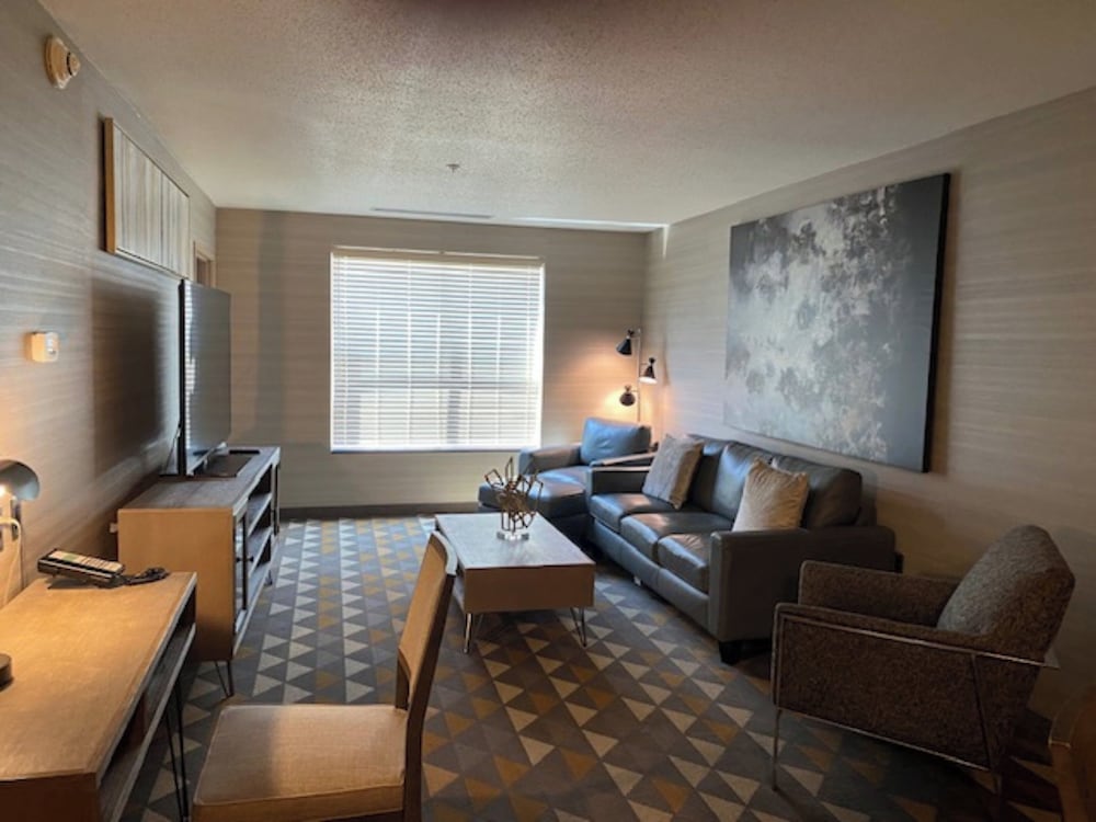 holiday inn purdue fort wayne by ihg