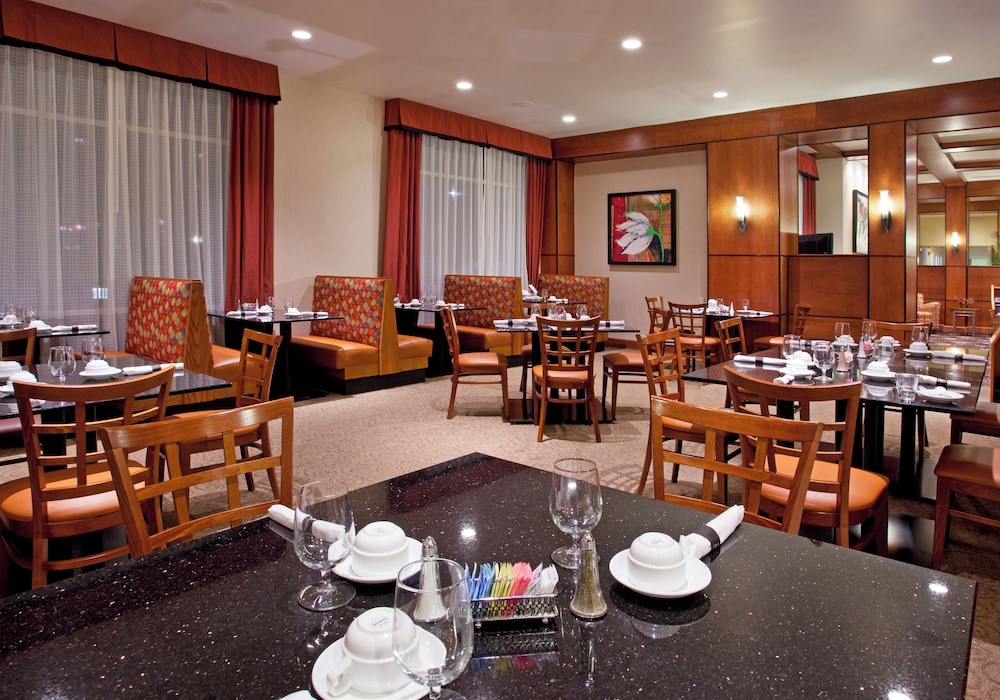 holiday inn purdue fort wayne by ihg