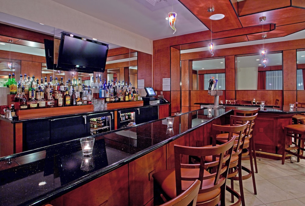 holiday inn purdue fort wayne by ihg