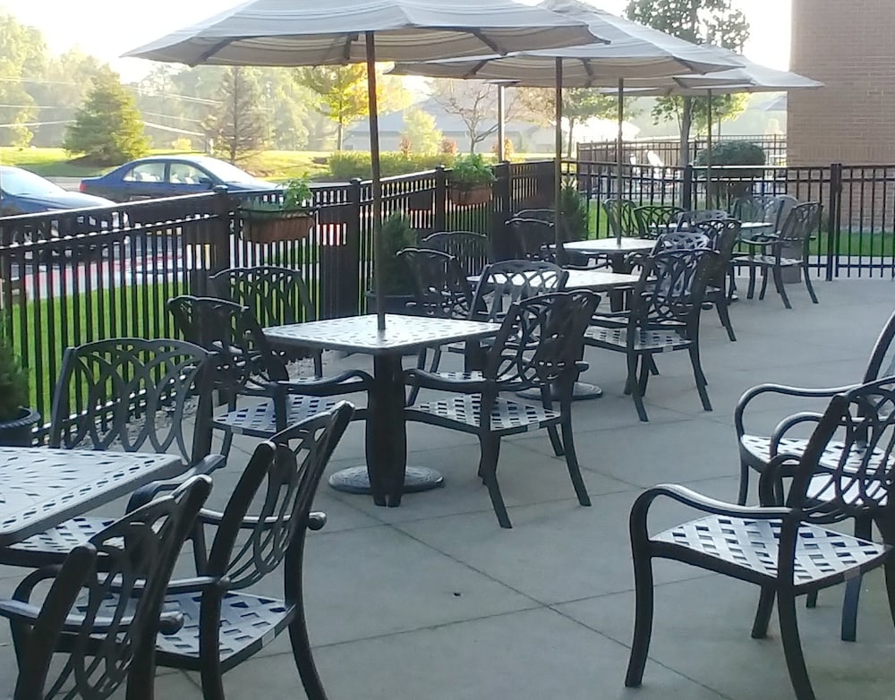 holiday inn purdue fort wayne by ihg