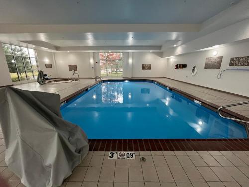 holiday inn purdue fort wayne by ihg