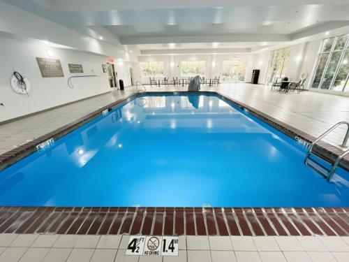 holiday inn purdue fort wayne by ihg