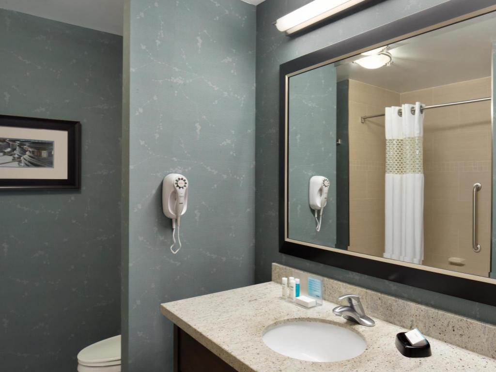 hampton inn and suites edgewood aberdeen south