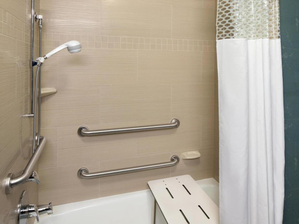 hampton inn and suites edgewood aberdeen south