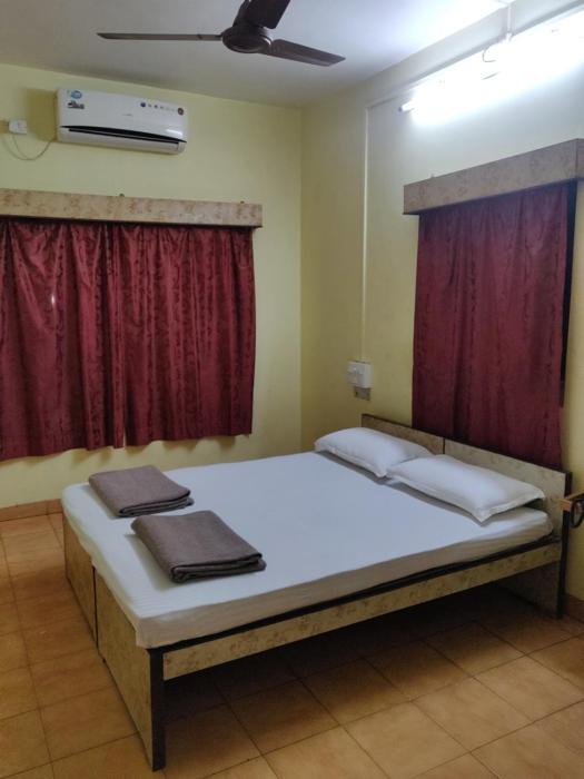 shraddha lodge