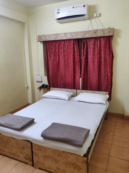 shraddha lodge