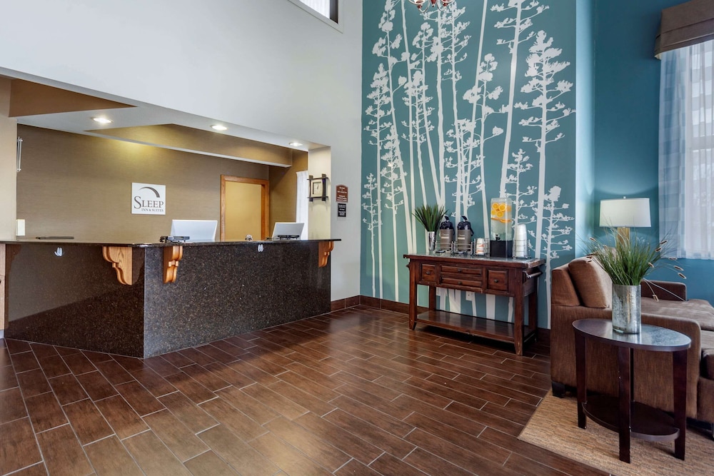 sleep inn and suites hays i 70