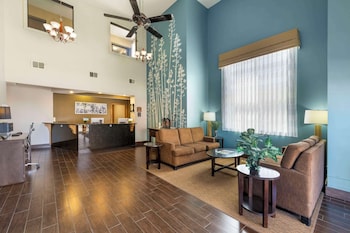 Sleep Inn & Suites Hays I-70,Hays>>Ellis,3 star