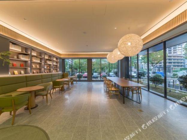 ji hotel wuhan jinyin lake