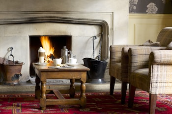 hare and hounds hotel