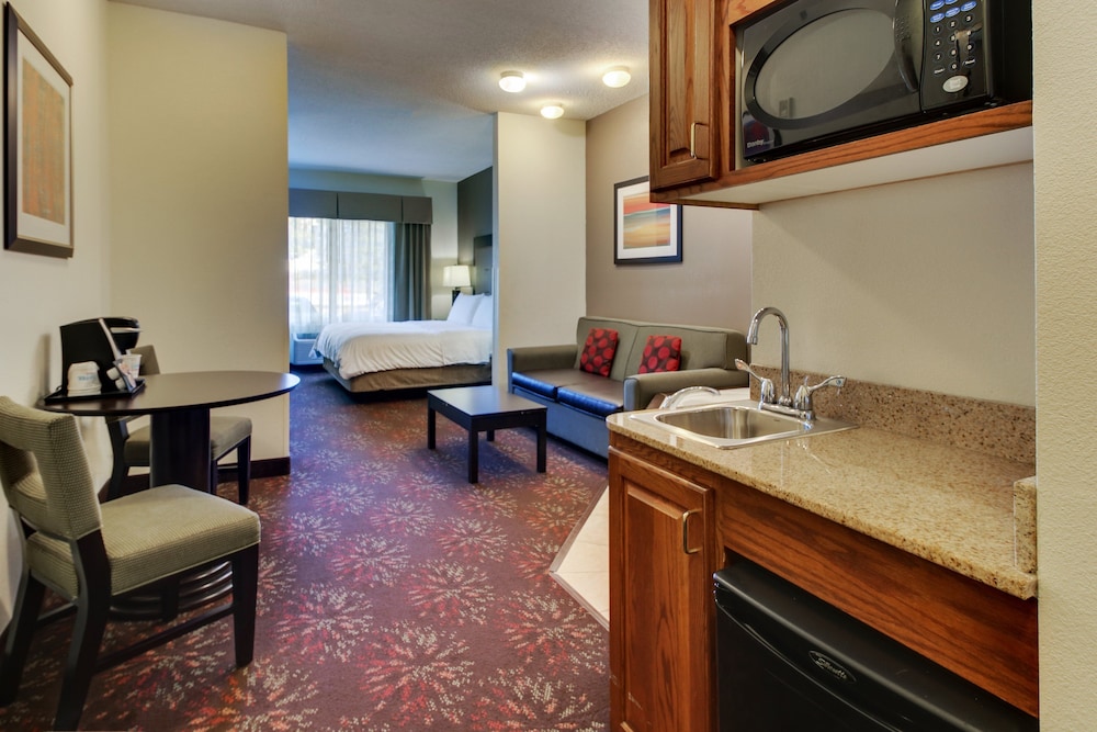 holiday inn express hotel and suites lancaster lititz by ihg