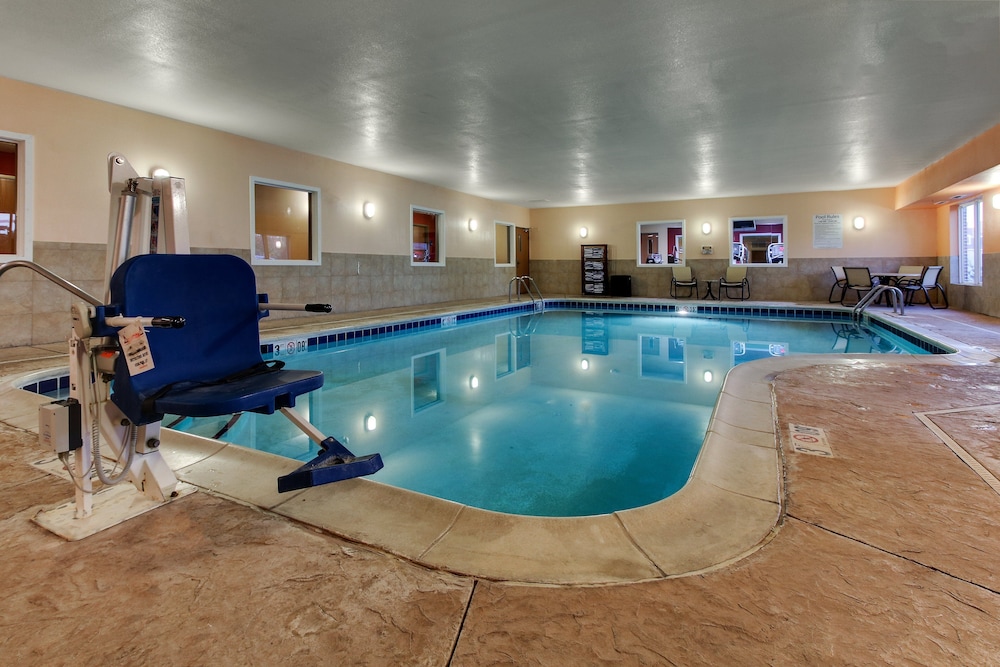 holiday inn express hotel and suites lancaster lititz by ihg