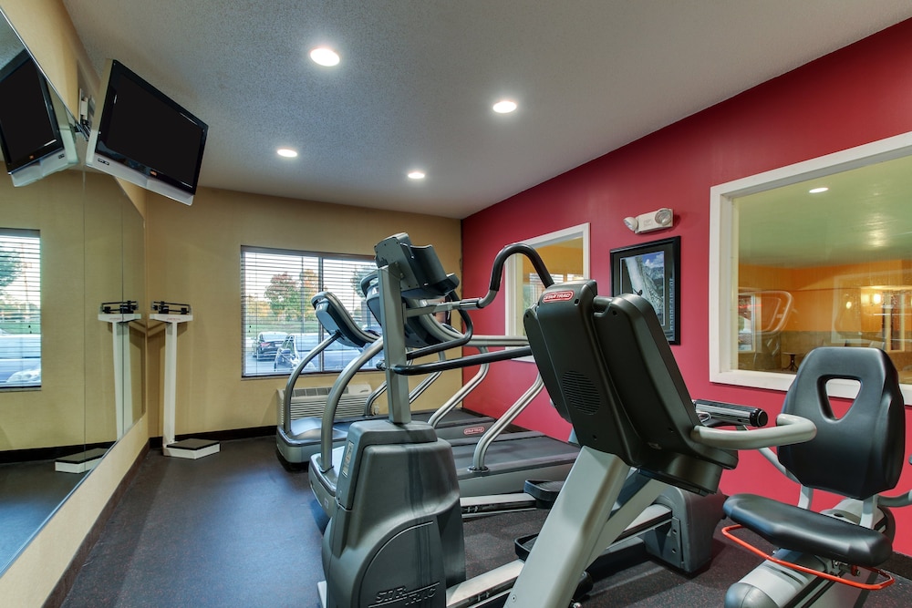 holiday inn express hotel and suites lancaster lititz by ihg