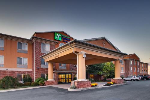 holiday inn express hotel and suites lancaster lititz by ihg