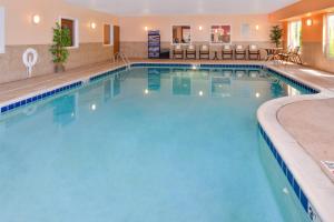holiday inn express hotel and suites lancaster lititz by ihg
